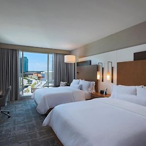 Queen Room Two Queen Beds Hearing Accessible